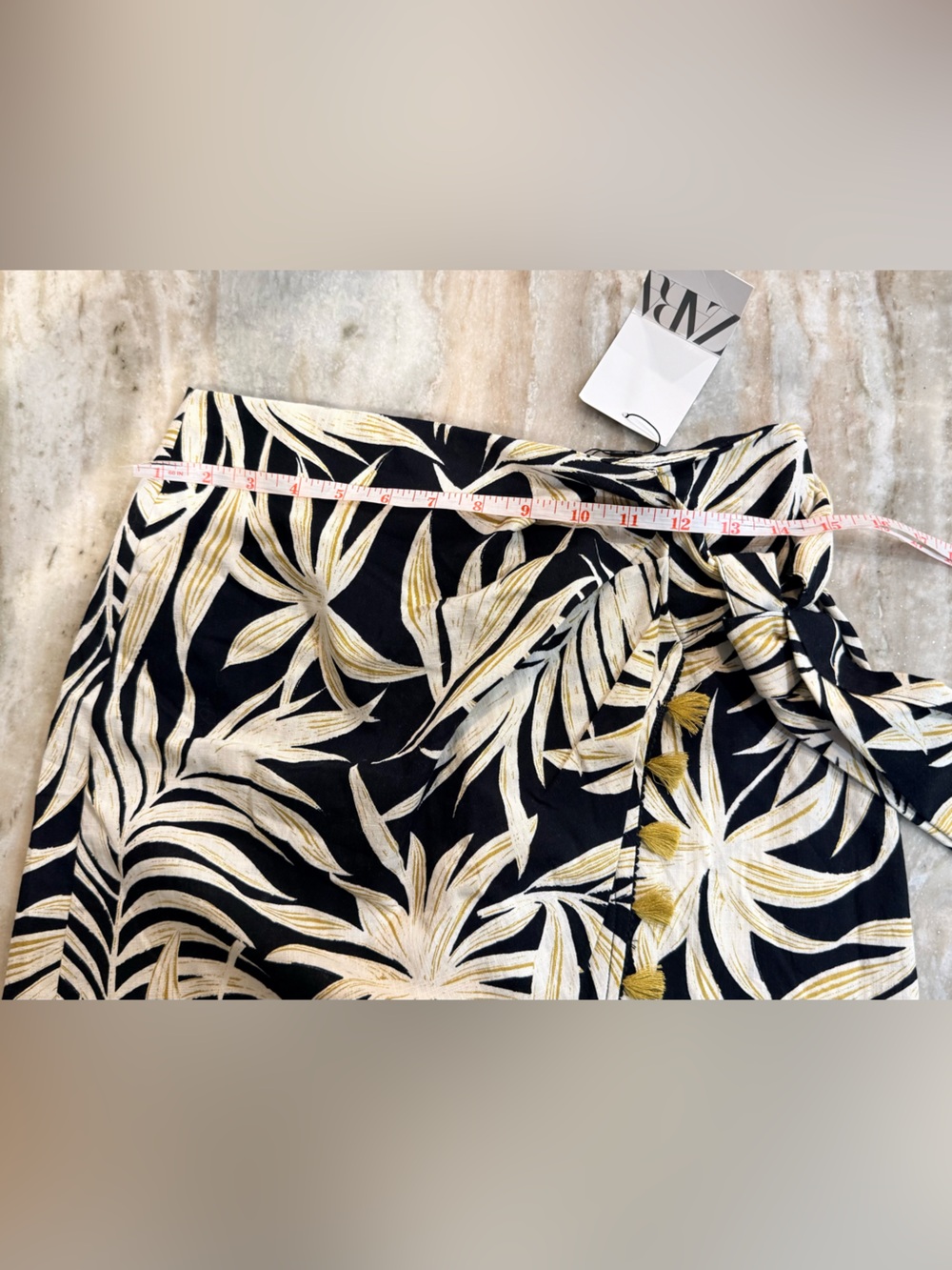 NWT Women’s ZARA tropical printed pareo tassel wrap mini skirt- Size XS - Picture 8 of 11
